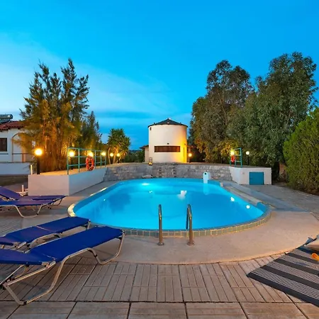 Villas Mina Gennadi